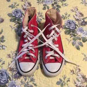 Converse All Star Chuck Taylor Hi Sneaker Red